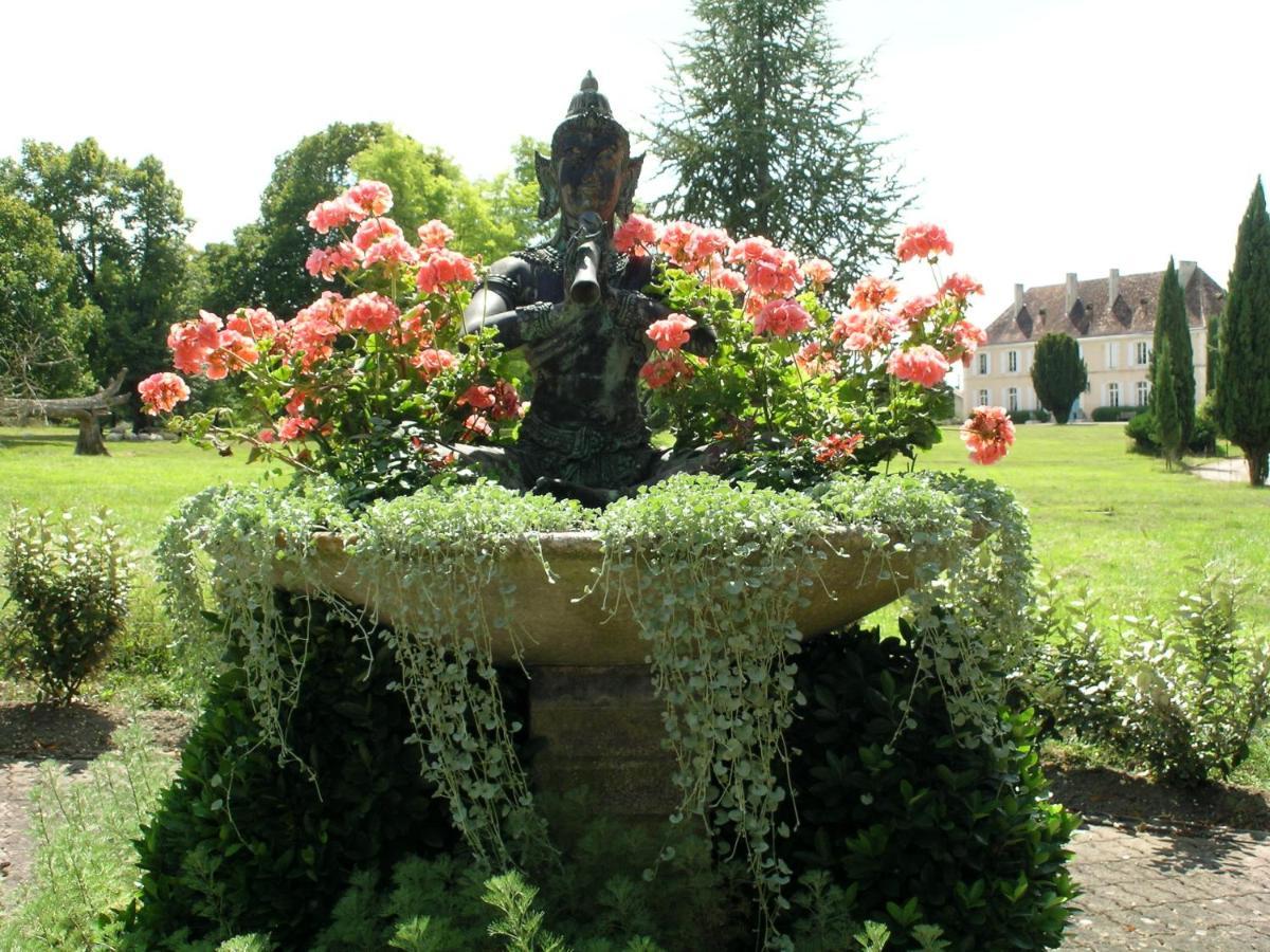 Chateau Du Bourbet Cherval Bagian luar foto